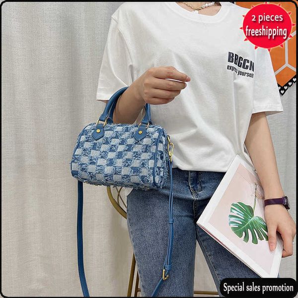 designer bags this year's popular women's 2022 new summer versatile one shoulder msenger small dign portable pillow
designer bags this year's popular women's 2022 new summer versatile one shoulder msenger small dign portable pillow