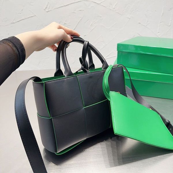 crochet totes bags composite shoping pouch adjustable strap letter shoulder crossbody inner zipper coin purse big capacity handle leather wo
crochet totes bags composite shoping pouch adjustable strap letter shoulder crossbody inner zipper coin purse big capacity handle leather wo
