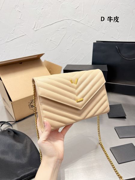 luxury tote brand shoulder bag crossbody handbag genuine leather designer messenger bags original quality cattlehide flap classics quilted w
luxury tote brand shoulder bag crossbody handbag genuine leather designer messenger bags original quality cattlehide flap classics quilted w