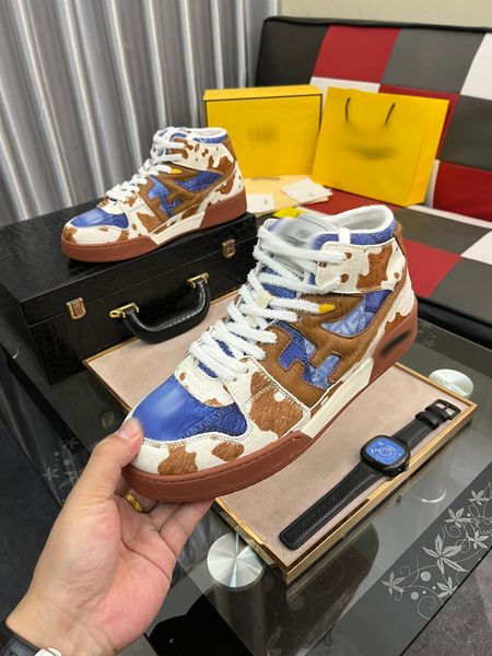 2023 man luxury boots fashion mens designer rubber outsole leather martin ankle webbing non-slip wave colorful comfortable -b252, Black
2023 man luxury boots fashion mens designer rubber outsole leather martin ankle webbing non-slip wave colorful comfortable -b252, Black