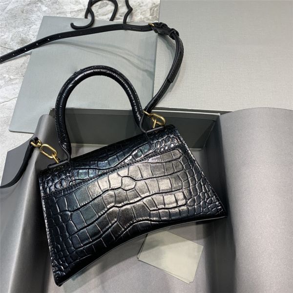 7a r bags handbag one shoulder messenger bag classic fashion crocodile pattern hourglass bag women's genuine leather bag luxury custom
7a r bags handbag one shoulder messenger bag classic fashion crocodile pattern hourglass bag women's genuine leather bag luxury custom