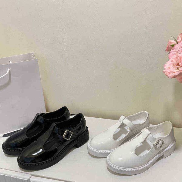p's hollowed out leford 2022 summer new triangle british college style solid color small leather women's shoes, Black
p's hollowed out leford 2022 summer new triangle british college style solid color small leather women's shoes, Black
