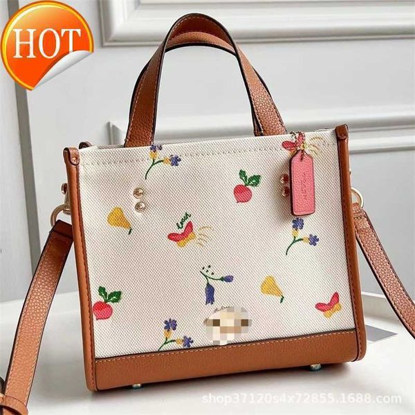 designer luxury women bag coch handbag fashion inclined shoulder bags cc versatile purses cochs totes large capacity saddle coal wallet 7a q
designer luxury women bag coch handbag fashion inclined shoulder bags cc versatile purses cochs totes large capacity saddle coal wallet 7a q