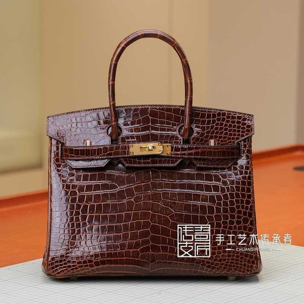 handbag designers herme birkins french craftsmen hand sew 2021 new female bag crocodile skin brown 30cm gold buckle yzl
handbag designers herme birkins french craftsmen hand sew 2021 new female bag crocodile skin brown 30cm gold buckle yzl