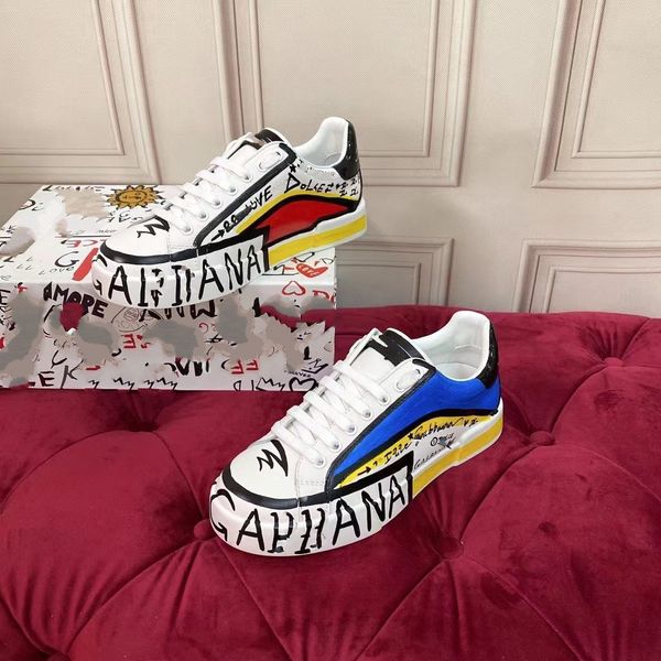 fashion shoe designer women leather lace up sneakers color matching white black flat sole womens classic luxury casual shoes size35-45 asdad, Red;white
fashion shoe designer women leather lace up sneakers color matching white black flat sole womens classic luxury casual shoes size35-45 asdad, Red;white