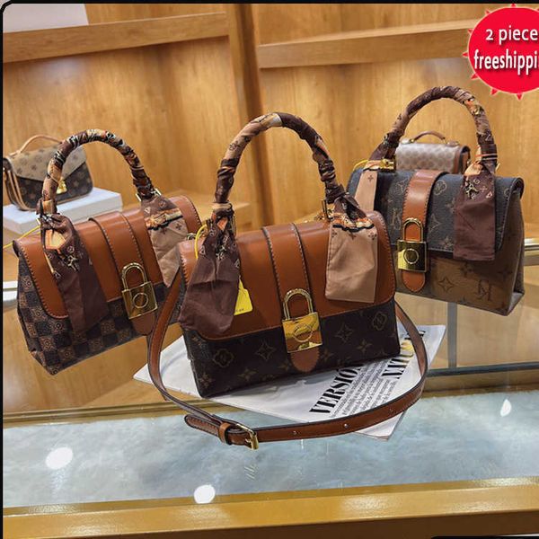 designer bags bag girl 2022 new classic old flower handheld lock one shoulder msenger commuter high-capacity
designer bags bag girl 2022 new classic old flower handheld lock one shoulder msenger commuter high-capacity