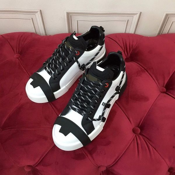 2022 designer luxury sneakers women casual shoes summer fashion classic party leather calfskin shoe asd, Red;white
2022 designer luxury sneakers women casual shoes summer fashion classic party leather calfskin shoe asd, Red;white