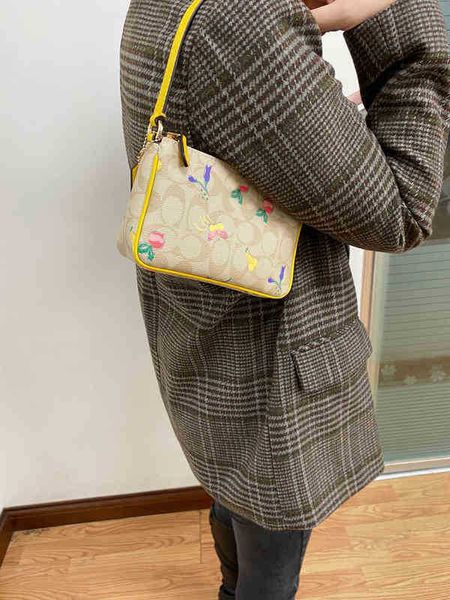 luxuries designers women coch bag cochs crossbody handbag shoulder totes bags cc designer handbags tote purses wallet chhq
luxuries designers women coch bag cochs crossbody handbag shoulder totes bags cc designer handbags tote purses wallet chhq