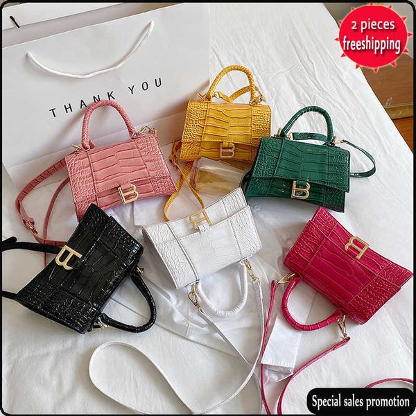 designer bags fashion women's 2022 spring new hand minis fashion patent leather single shoulder stone pattern msenger
designer bags fashion women's 2022 spring new hand minis fashion patent leather single shoulder stone pattern msenger