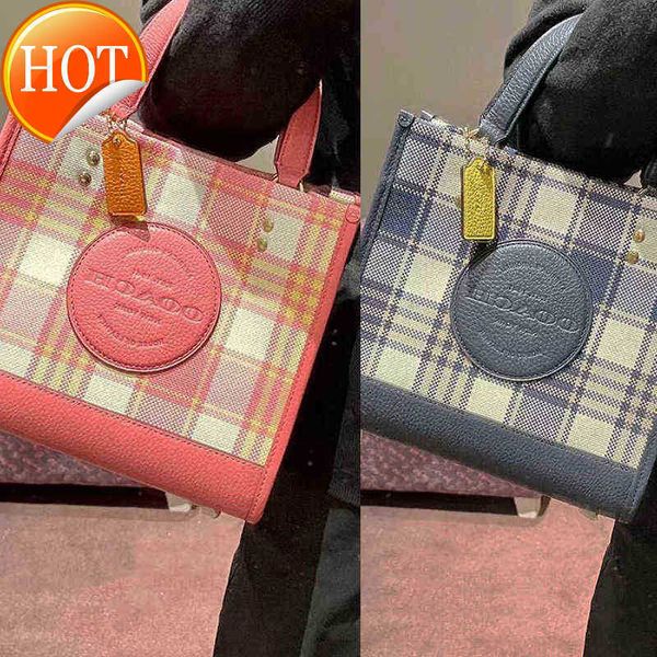 designer luxury women bag coch handbag fashion inclined shoulder bags cc versatile purses cochs totes large capacity saddle coal wallet 7a q
designer luxury women bag coch handbag fashion inclined shoulder bags cc versatile purses cochs totes large capacity saddle coal wallet 7a q
