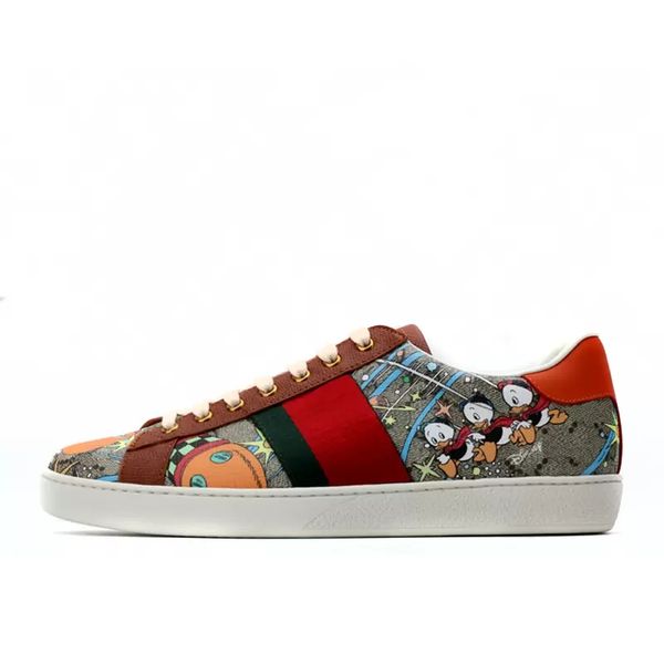 2022 sneakers superstar dirty sports shoes golden fashion men women ball star casual shoes white leather flat shoe quality luxury
2022 sneakers superstar dirty sports shoes golden fashion men women ball star casual shoes white leather flat shoe quality luxury