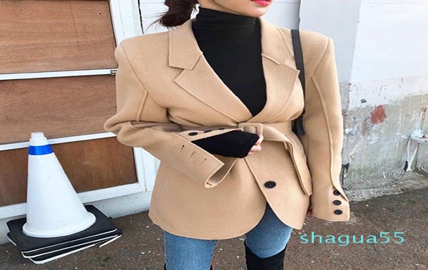 2020 new design women039s turn down collar long sleeve sashes with belt medium long woolen blazer suit ol coat casacos solid co6740767, White;black
2020 new design women039s turn down collar long sleeve sashes with belt medium long woolen blazer suit ol coat casacos solid co6740767, White;black