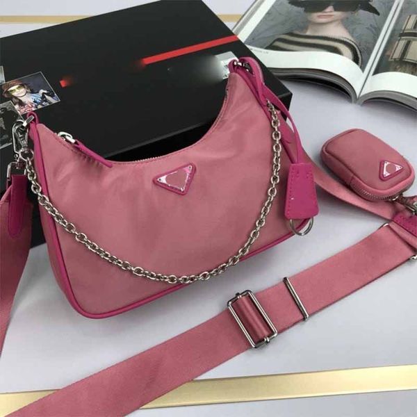 ladies tote designer bags fashion chain handbag crossbody shoulder bags triad nylon pockets with small purse stray bag classic triangle lett, Black;red
ladies tote designer bags fashion chain handbag crossbody shoulder bags triad nylon pockets with small purse stray bag classic triangle lett, Black;red