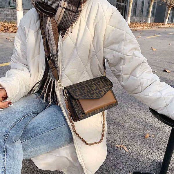purses popular women's bag autumn and winter new retro versatile one shoulder small square bag broadband messenger bag
purses popular women's bag autumn and winter new retro versatile one shoulder small square bag broadband messenger bag