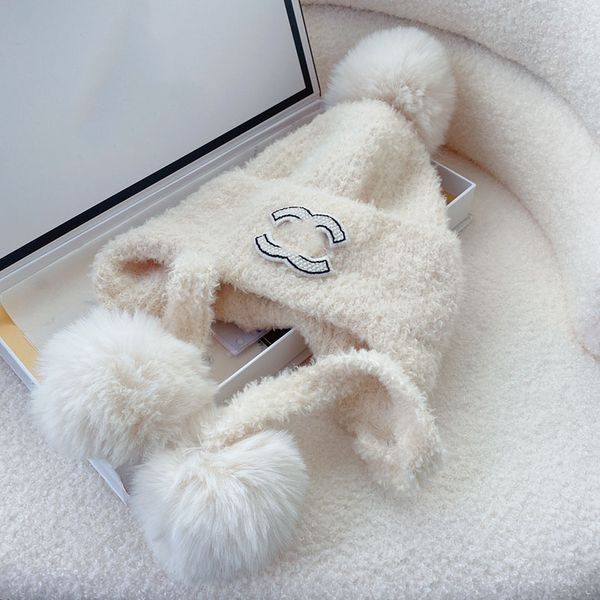 luxury designer beanie fashion wool knitted hat soft comfortable warm autumn and winter style suitable for men and women very good nice, Blue;gray
luxury designer beanie fashion wool knitted hat soft comfortable warm autumn and winter style suitable for men and women very good nice, Blue;gray