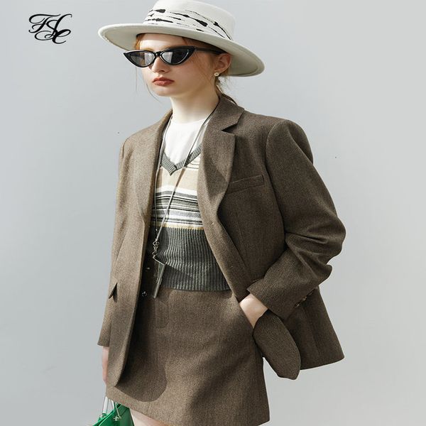 two piece dress fsle wool suit set women autumn winter korean version temperament ladies jacket short skirt twopiece office lady 221123, White
two piece dress fsle wool suit set women autumn winter korean version temperament ladies jacket short skirt twopiece office lady 221123, White