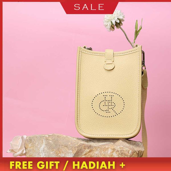60% off luxury designer bags fashion korean literary and artistic small frh mobile phone simple fashionable leisure single shoulder msenger
60% off luxury designer bags fashion korean literary and artistic small frh mobile phone simple fashionable leisure single shoulder msenger