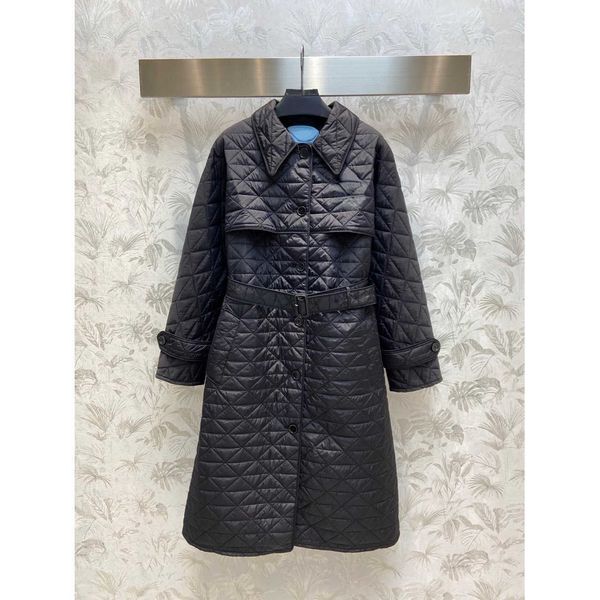 brand women's jackets designer design cotton triangle lapel trench coat diamond pressed thin cotton warm and winder, Black;brown
brand women's jackets designer design cotton triangle lapel trench coat diamond pressed thin cotton warm and winder, Black;brown