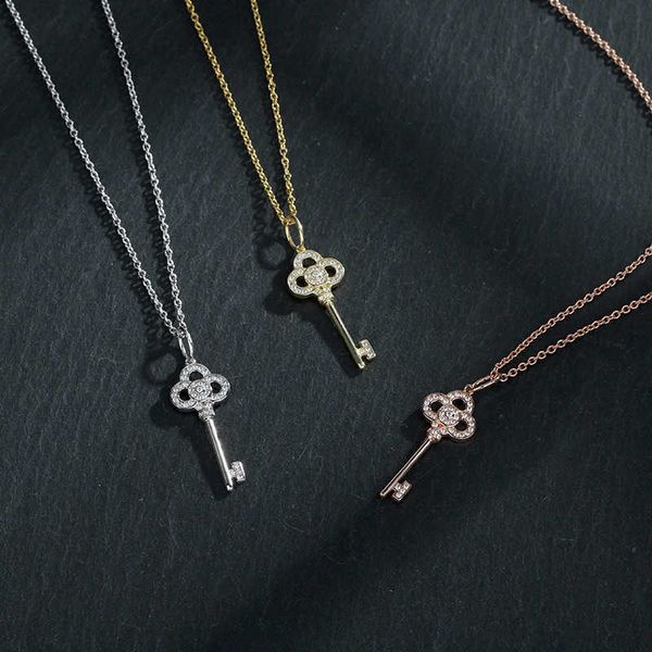 key with diamond necklace women's classic high version headwear k gold electroplating process live broadcast, Silver
key with diamond necklace women's classic high version headwear k gold electroplating process live broadcast, Silver