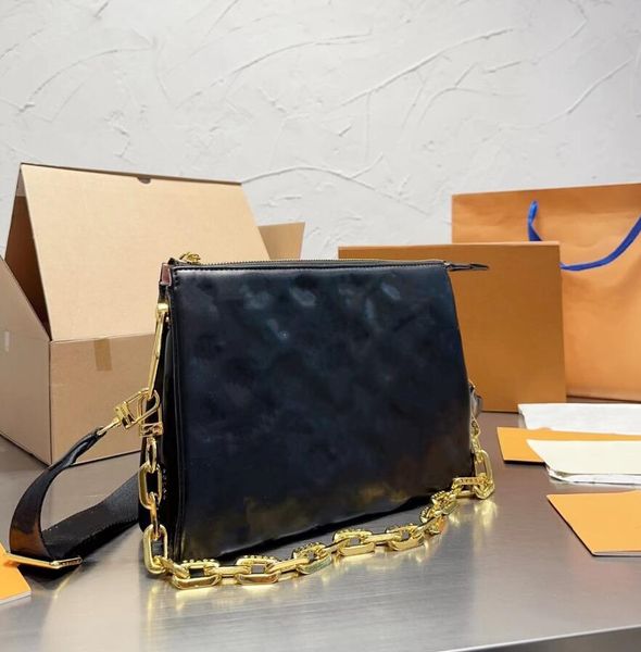 omens embossing designer clutch shoulder bags pure color sheepskin leather thick chain handbag canvas printing shoulder straps messenger bag
omens embossing designer clutch shoulder bags pure color sheepskin leather thick chain handbag canvas printing shoulder straps messenger bag