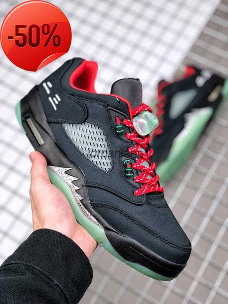 classic basketball shoes jumpman 5s low black/fluorescent green/red black red lining lace 3m reflective tongue translucent rubber outsole
classic basketball shoes jumpman 5s low black/fluorescent green/red black red lining lace 3m reflective tongue translucent rubber outsole
