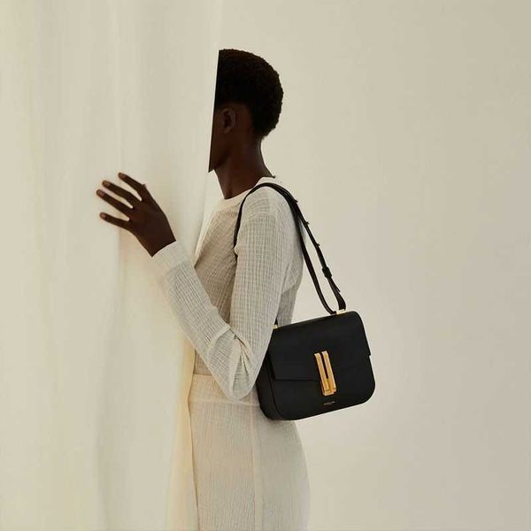 evening bag demellier british niche tofu bag women's new fashionable leather one shoulder crossbody small square bag
evening bag demellier british niche tofu bag women's new fashionable leather one shoulder crossbody small square bag