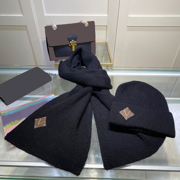 leather label knitted hats designer scarves sets men women wool beanies scarves cashmere scarf knitted skull cap suit, Blue;gray
leather label knitted hats designer scarves sets men women wool beanies scarves cashmere scarf knitted skull cap suit, Blue;gray
