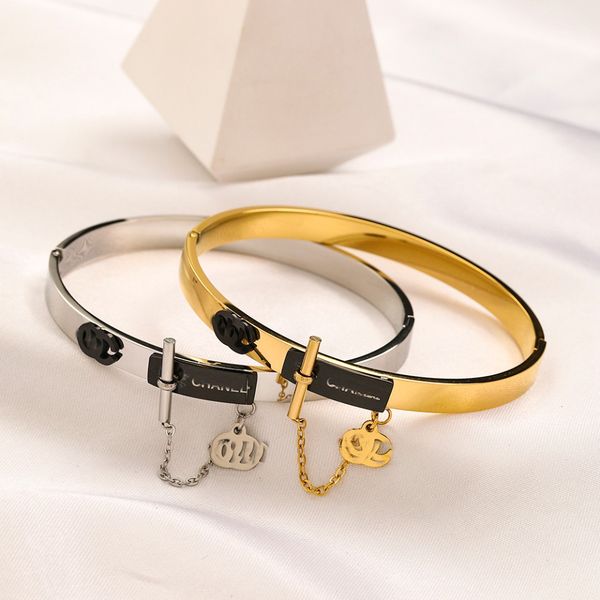 europe america fashion style bracelets with steel seal women bangle luxury designer jewelry 18k gold plated stainless steel wedding lovers g, Black
europe america fashion style bracelets with steel seal women bangle luxury designer jewelry 18k gold plated stainless steel wedding lovers g, Black
