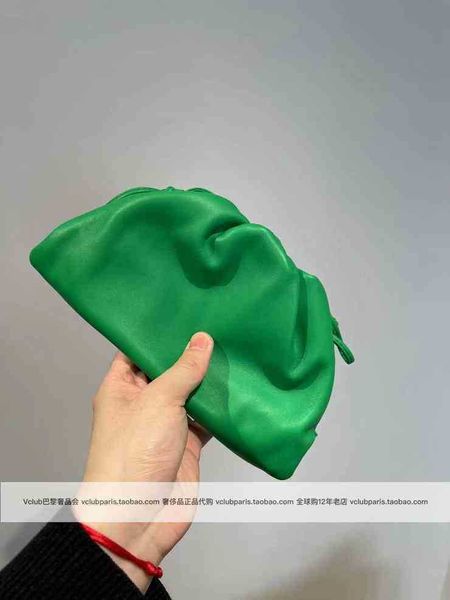 bottegas bottegas vclub genuine purchasing bvs 22 green soft waxy cowhide mini cloud bag in early spring z8kx, Blue;pink
bottegas bottegas vclub genuine purchasing bvs 22 green soft waxy cowhide mini cloud bag in early spring z8kx, Blue;pink