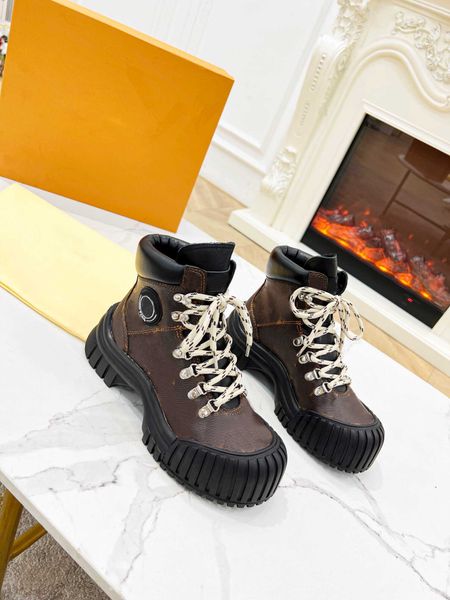 2023 luxury ruby flat ranger boots leather biker boots trainers sneakers treaded outsole thick bottom booties ankle boot shoes, Black
2023 luxury ruby flat ranger boots leather biker boots trainers sneakers treaded outsole thick bottom booties ankle boot shoes, Black