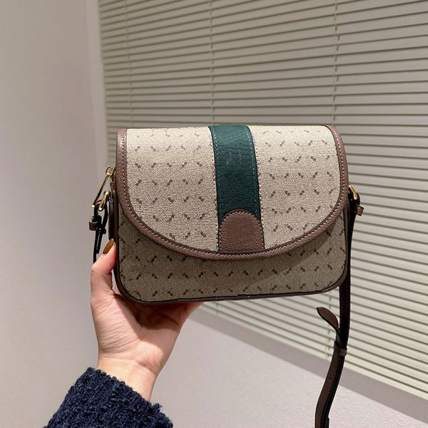 medium bag handbag purse shoulder bags classic letter print gold hardware accessories riveted embroidery shoulder strap zipper open genuine
medium bag handbag purse shoulder bags classic letter print gold hardware accessories riveted embroidery shoulder strap zipper open genuine