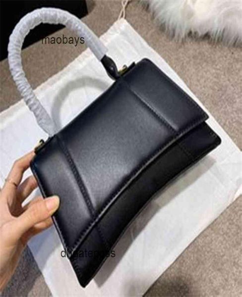 designer bags balenciga handbag italy classic hourglass shape alligator flap chain shoulder women clutch tote bag9703435
designer bags balenciga handbag italy classic hourglass shape alligator flap chain shoulder women clutch tote bag9703435