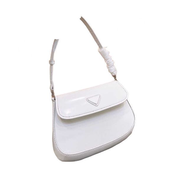 pbag triangle shopping bags prabag classic hobo totes tote womens designers leather luxurys handbag crossbody underarm wallet purse
pbag triangle shopping bags prabag classic hobo totes tote womens designers leather luxurys handbag crossbody underarm wallet purse