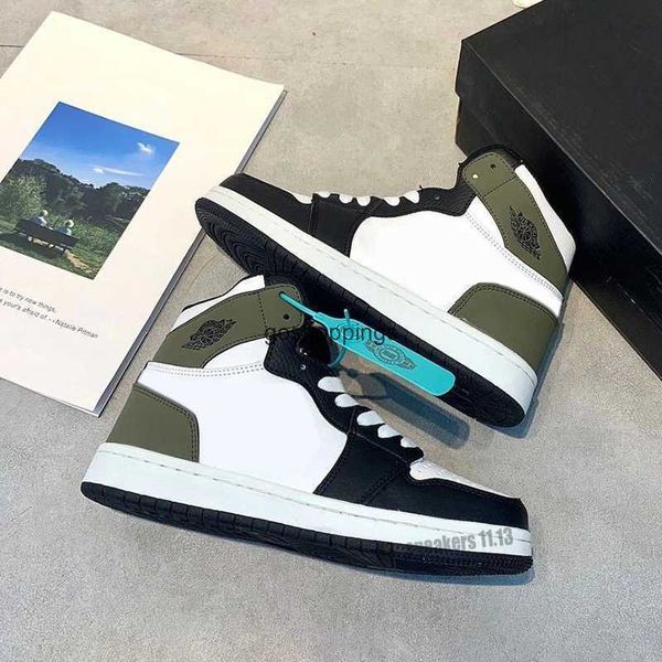 fragment 1 high og sp low basketball shoes 1s military blue ts black sail shy pink men women casual sports shoe sneaker outdoor
fragment 1 high og sp low basketball shoes 1s military blue ts black sail shy pink men women casual sports shoe sneaker outdoor