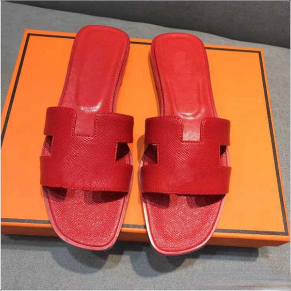 22ss fashion sandals genuine leather women slippers summer luxury flat slides ladies beach sandal party wedding oran casual slipper with box, Black
22ss fashion sandals genuine leather women slippers summer luxury flat slides ladies beach sandal party wedding oran casual slipper with box, Black