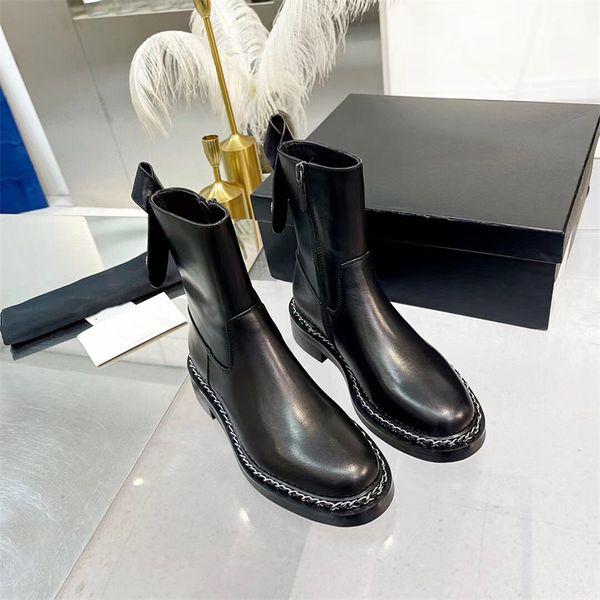 classic women's desert boots fashion chunky heel doc martens british style chelsea boots 35-42, Black
classic women's desert boots fashion chunky heel doc martens british style chelsea boots 35-42, Black