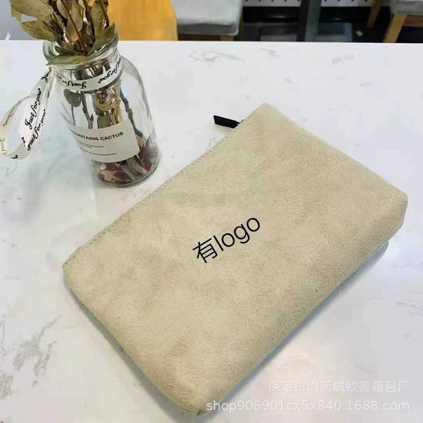 cosmetic bags cases xiaoxiangjia makeup storage korean new c letter leisure deer skin velvet hand lady's change envelope bag
cosmetic bags cases xiaoxiangjia makeup storage korean new c letter leisure deer skin velvet hand lady's change envelope bag