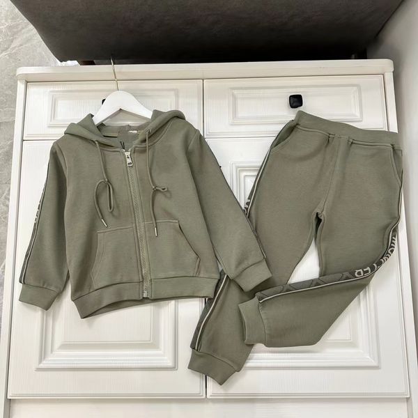 autumn kid boy clothes set fashion designer clothes wholesale black girls clothing sets 100-160 cm, White
autumn kid boy clothes set fashion designer clothes wholesale black girls clothing sets 100-160 cm, White