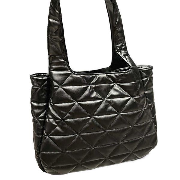 pbag triangle shopping bags prabag new shopper totes lightweight tote women letter designers large capacity luxurys handbag multi function p
pbag triangle shopping bags prabag new shopper totes lightweight tote women letter designers large capacity luxurys handbag multi function p