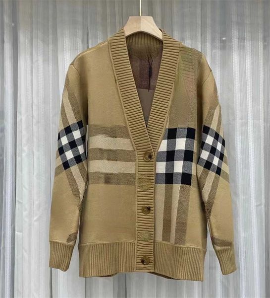 brand women's sweaters designer design 22 early spring new british style wool cardigan loose v-neck coat men's and women's co, White;black
brand women's sweaters designer design 22 early spring new british style wool cardigan loose v-neck coat men's and women's co, White;black