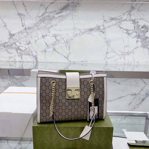 aaaa 2022 luxury designer handbag shoulder bags purse women embossed flower leather clutch crossbody messenger bags chain coin pillow cross
aaaa 2022 luxury designer handbag shoulder bags purse women embossed flower leather clutch crossbody messenger bags chain coin pillow cross