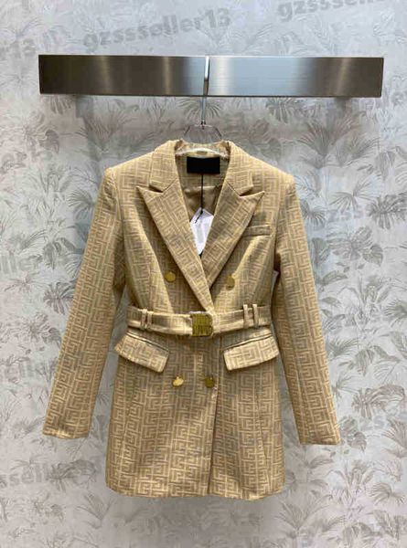 designer trench coats women classic pattern jacquard denim jacket fashion brand lapel blazer double breasted belted coat 0912, Tan;black
designer trench coats women classic pattern jacquard denim jacket fashion brand lapel blazer double breasted belted coat 0912, Tan;black