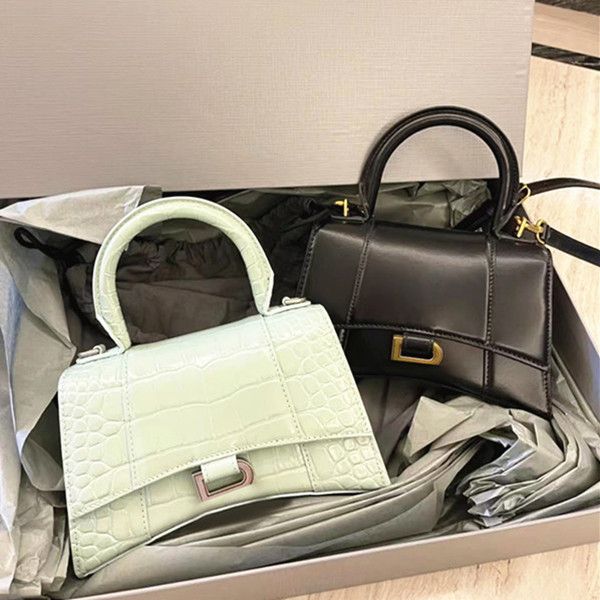 fashion women's mens hourglass crossbody bag classic tote clutch luxury genuine leather designer crocodile pattern handbag chain with
fashion women's mens hourglass crossbody bag classic tote clutch luxury genuine leather designer crocodile pattern handbag chain with