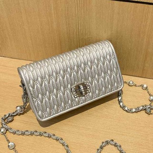 bag luxury mumus textured leather small 2022 tide pearl chain rhombic lattice miu style fold
bag luxury mumus textured leather small 2022 tide pearl chain rhombic lattice miu style fold