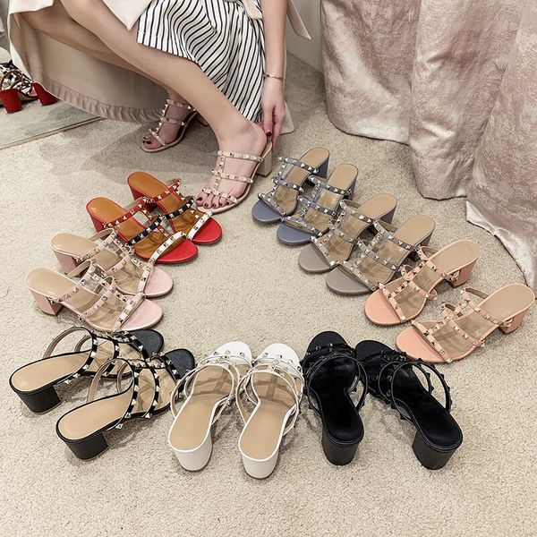 brand rivets slipper women high heel sandals gold 6.5cm thick heels genuine leather black matte peep toe designer shoes with boa and dust ba
brand rivets slipper women high heel sandals gold 6.5cm thick heels genuine leather black matte peep toe designer shoes with boa and dust ba
