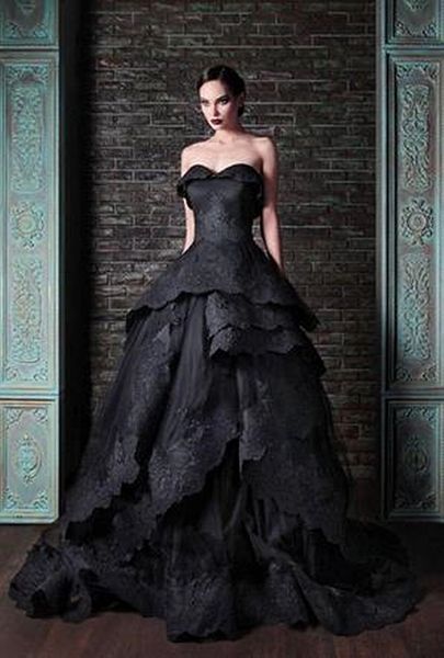 sweetheart black gothic wedding dresses bridal gowns a line tiered lace appliques ruched vintage bride dress custom made back lace-up corset, White
sweetheart black gothic wedding dresses bridal gowns a line tiered lace appliques ruched vintage bride dress custom made back lace-up corset, White