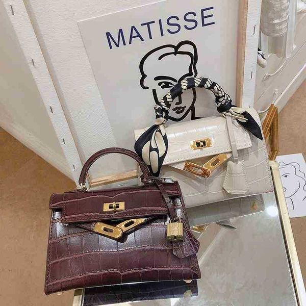 keilys second generation portable bag designers herme women's mini fashion versatile handbag leisure s new style messenger c3u8
keilys second generation portable bag designers herme women's mini fashion versatile handbag leisure s new style messenger c3u8