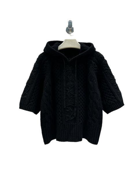 22 early autumn new milk huhu handmade gouhua granule embedding craft girl style cashmere hooded sweater, White;black
22 early autumn new milk huhu handmade gouhua granule embedding craft girl style cashmere hooded sweater, White;black