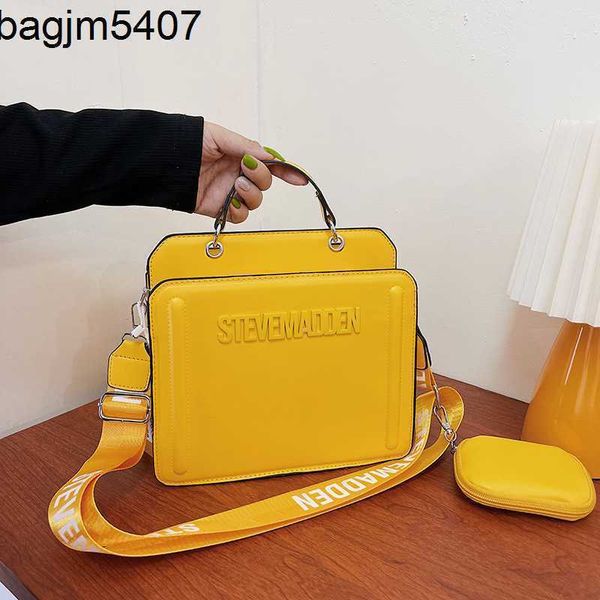 design bag shop 80% factory wholesale and retail 2023 new madden bags fashion women's hand letter versatile single shoulder
design bag shop 80% factory wholesale and retail 2023 new madden bags fashion women's hand letter versatile single shoulder