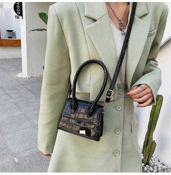 evening bags cross body bag designer handbags fashion women's bag small fresh messenger square shoulder bag stone grain korean handbag
evening bags cross body bag designer handbags fashion women's bag small fresh messenger square shoulder bag stone grain korean handbag